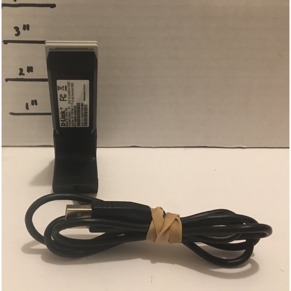 D-Link DWA-130 wireless N network adapter USB 300mbps 802.11n - Picture 2 of 3